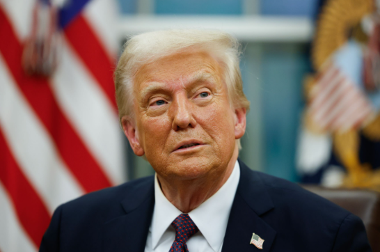 વિદેશી વિદ્યાર્થીઓ પર ટ્રમ્પનો યુ-ટર્ન:અમેરિકા માટે ફાયદાકારક ગણાવ્યા; કહ્યું- વિદેશી વિદ્યાર્થીઓ ઘટશે તો અડધી કોલેજો બંધ થઈ જશે